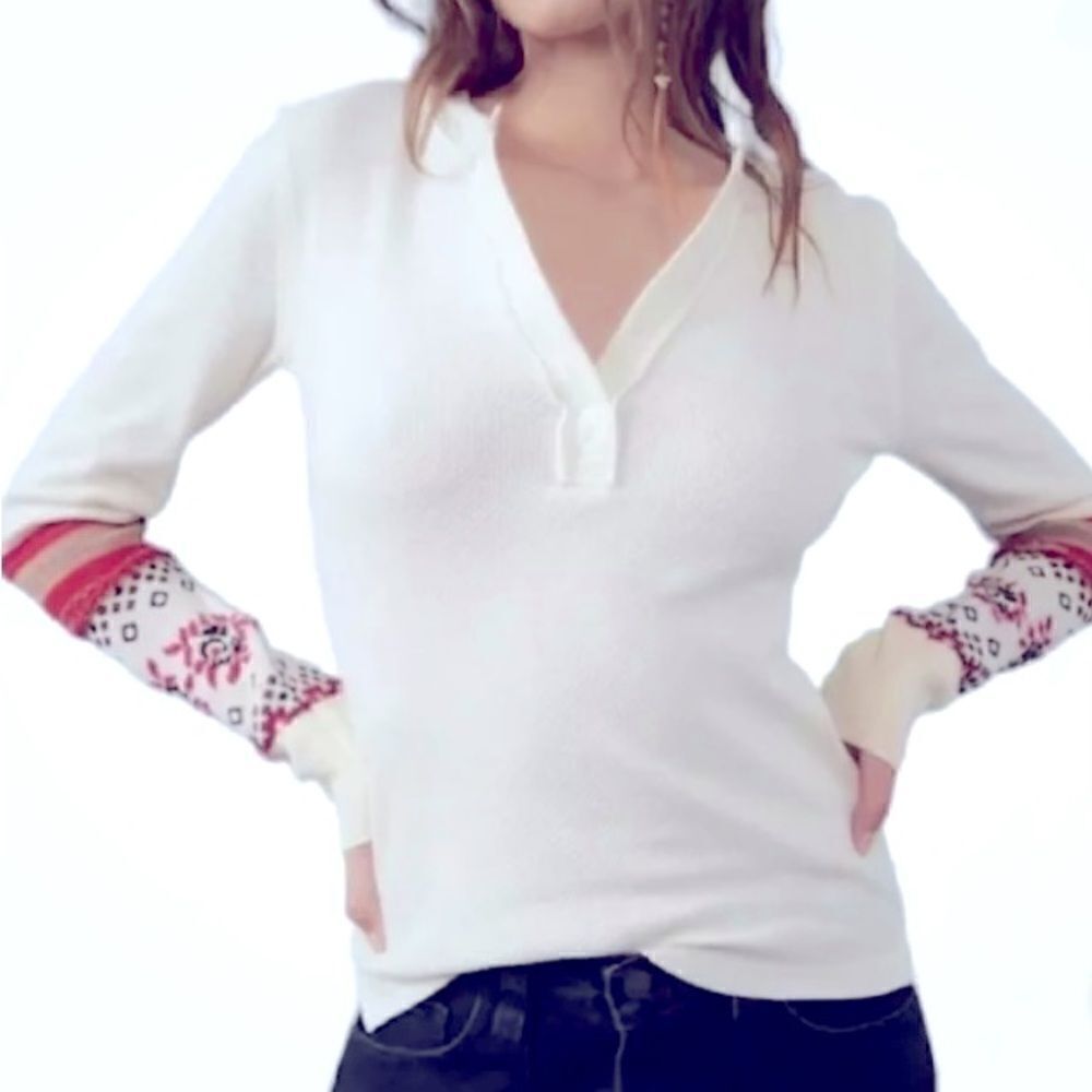 🛍️Free People Women’s Mikah layering cuff combo Top Size :Small Long Sleeve 💥
